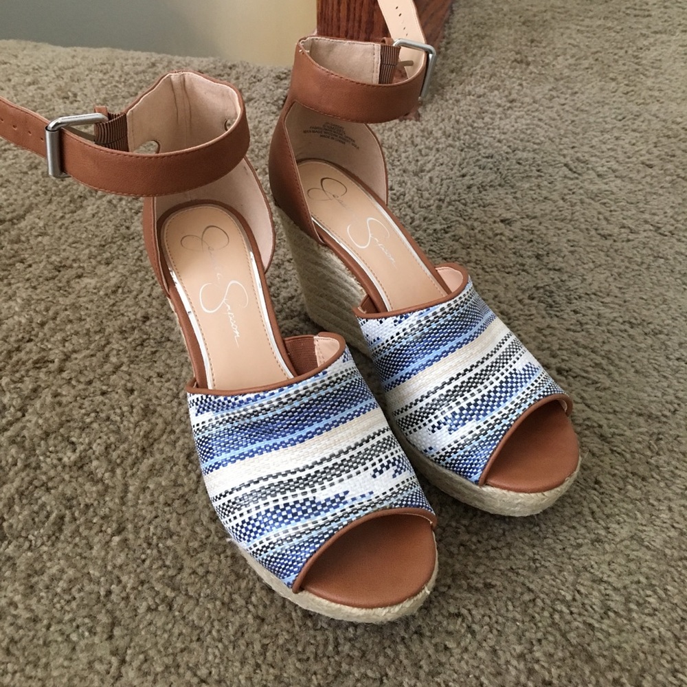 Jessica Simpson Wedges